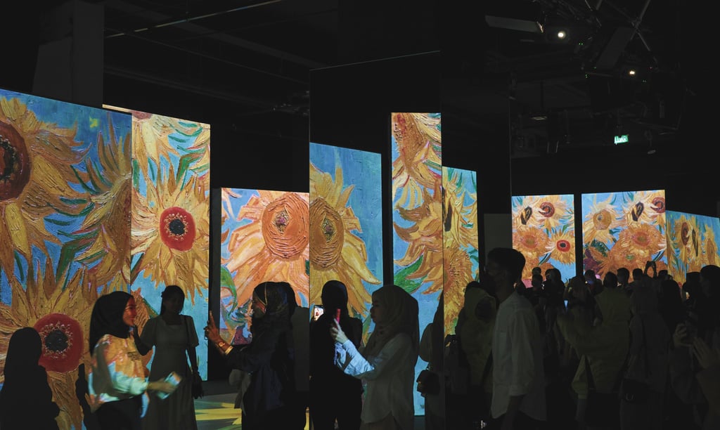 Vincent van Gogh’s paintings come together with auditory and olfactory elements at “Van Gogh Alive”. Photo: Grande Experiences