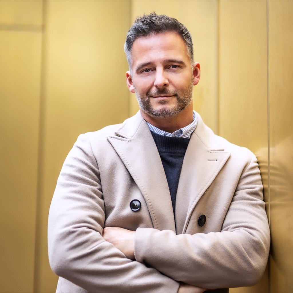 Dutch sleep therapist Dr Merijn van de Laar offers understanding and advice to help people sleep better. Photo: gutkind-verlag.de