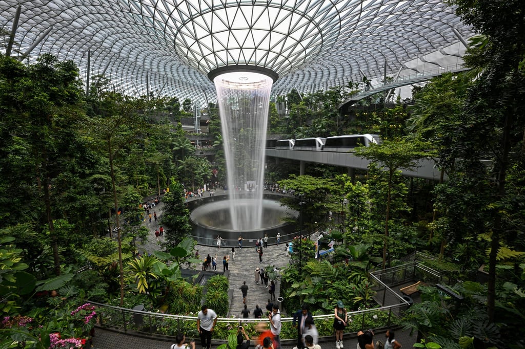 Singapore Changi Airport has reclaimed the top spot in the list. Photo: Xinhua