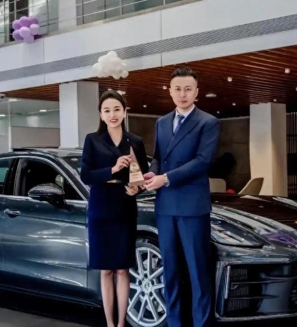 Mu gained national recognition last January as the top sales champion in northern China, selling 170 vehicles in 2023 and receiving an award. Photo: Baidu Mu gained national recognition last January as the top sales champion in northern China, selling 170 vehicles in 2023 and receiving an award. Photo: Baidu