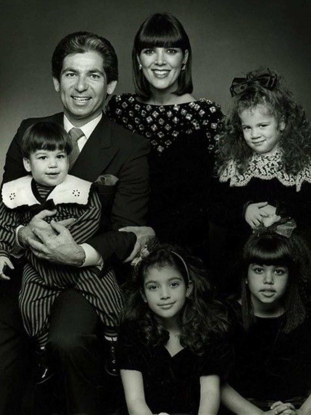 Robert Kardashian, Kris Jenner and their children. Photo: @kimkardashian/Instagram Robert Kardashian, Kris Jenner and their children. Photo: @kimkardashian/Instagram