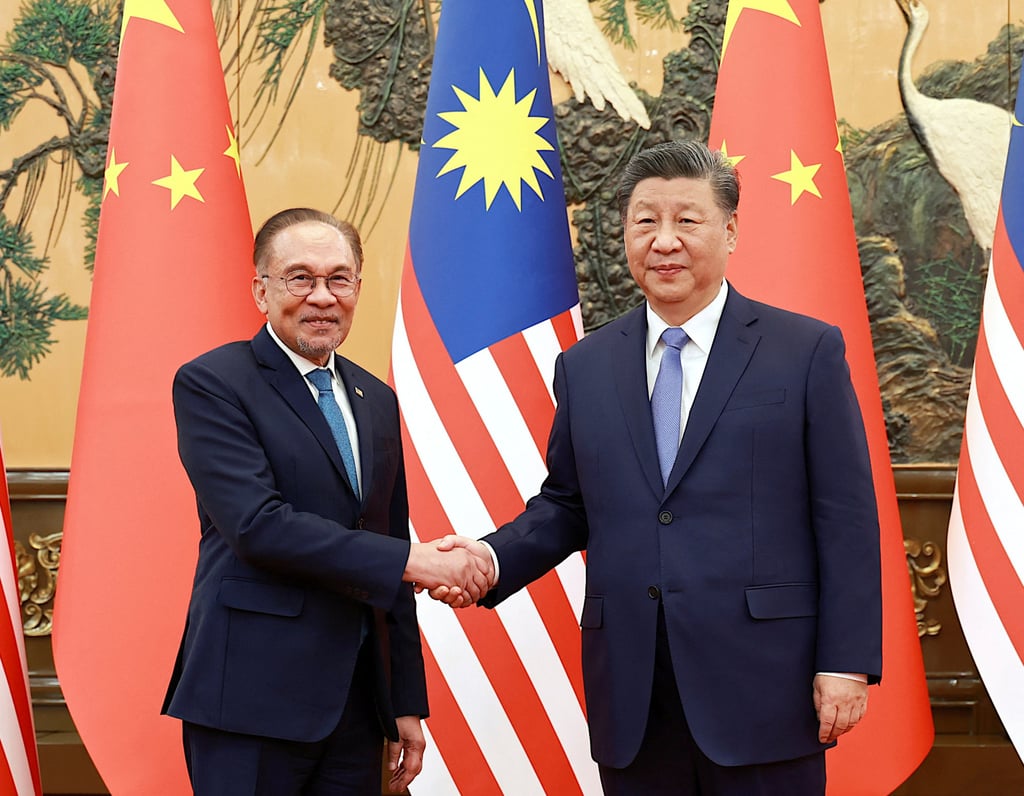 Chinese President Xi Jinping meets Malaysian Prime Minister Anwar Ibrahim at the Great Hall of the People in Beijing in November 2024. Photo: China Daily via Reuters Chinese President Xi Jinping meets Malaysian Prime Minister Anwar Ibrahim at the Great Hall of the People in Beijing in November 2024. Photo: China Daily via Reuters