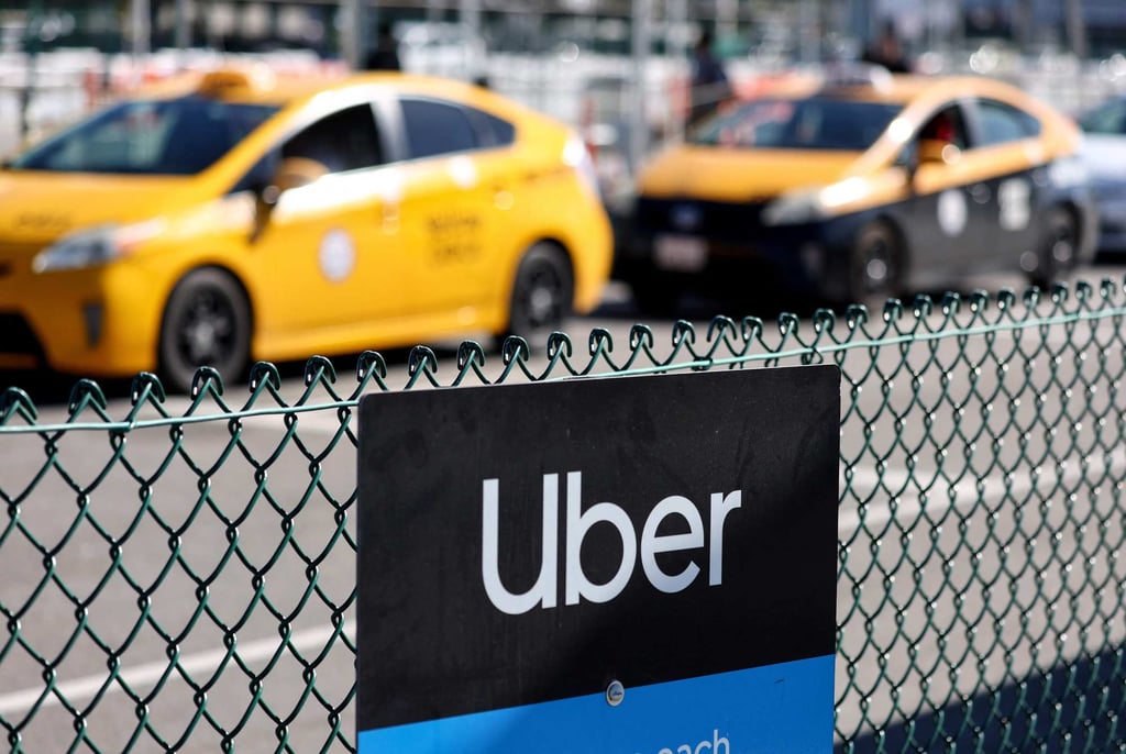 Don’t waste time with ride-hailing services like Uber, advises Kelly Wearstler: book a private car instead. Better yet, book two! Photo: Getty Images/AFP