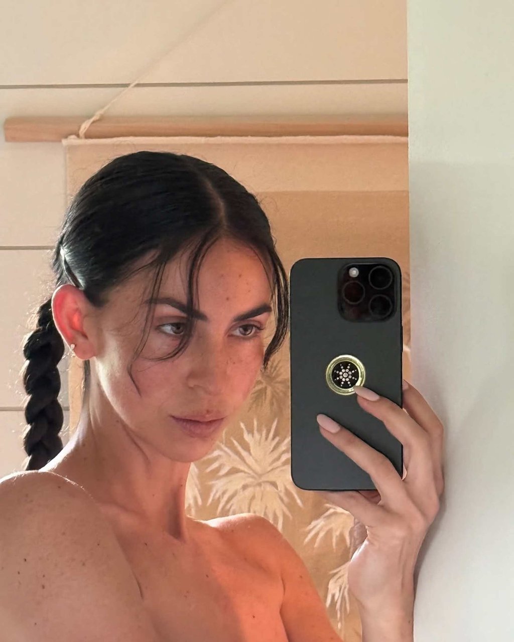 Just what is Leah McCarthy’s relationship with Will Arnett? Photo: @leahmccarthy/Instagram Just what is Leah McCarthy’s relationship with Will Arnett? Photo: @leahmccarthy/Instagram