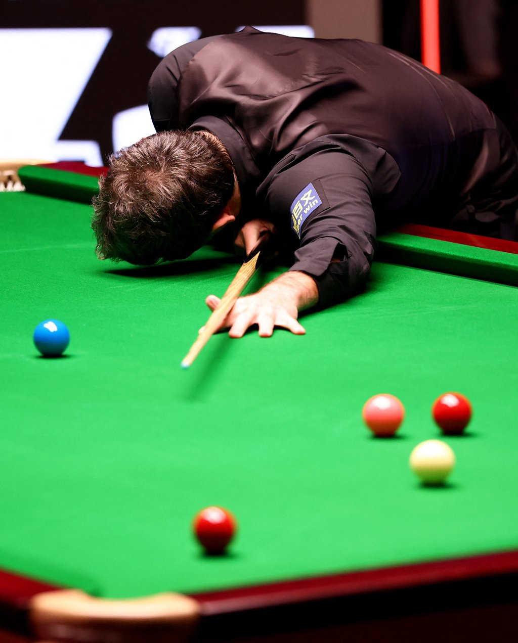 It all goes wrong for Ronnie O’Sullivan at the Crucible. Photo: Action Images via Reuters It all goes wrong for Ronnie O’Sullivan at the Crucible. Photo: Action Images via Reuters