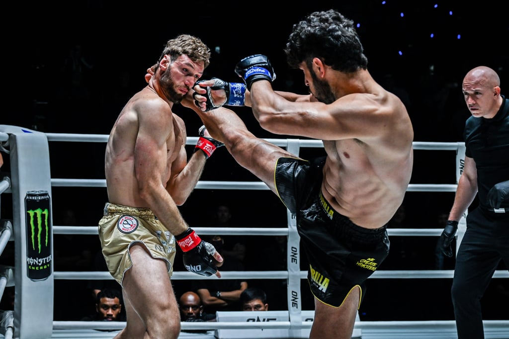 Abolfazl Alipourandi connects with a brutal kick to Liam Nolan’s head at ONE Fight Night 31. Photo: ONE Championship