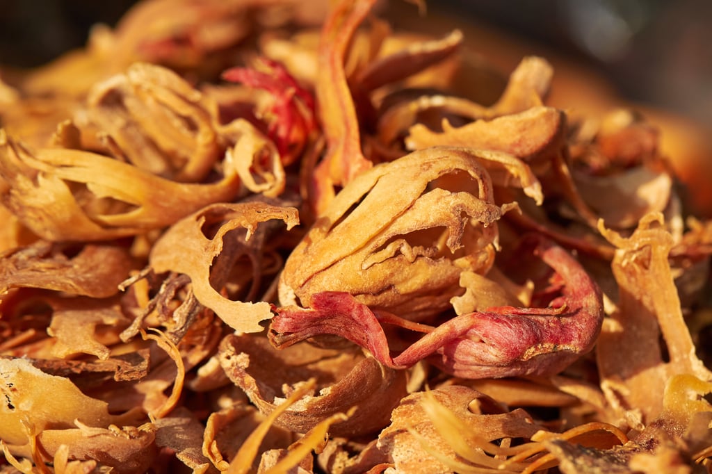 Store pre-ground mace in an airtight container in the freezer, so the spice keeps its flavour for longer. Photo: Shutterstock Store pre-ground mace in an airtight container in the freezer, so the spice keeps its flavour for longer. Photo: Shutterstock