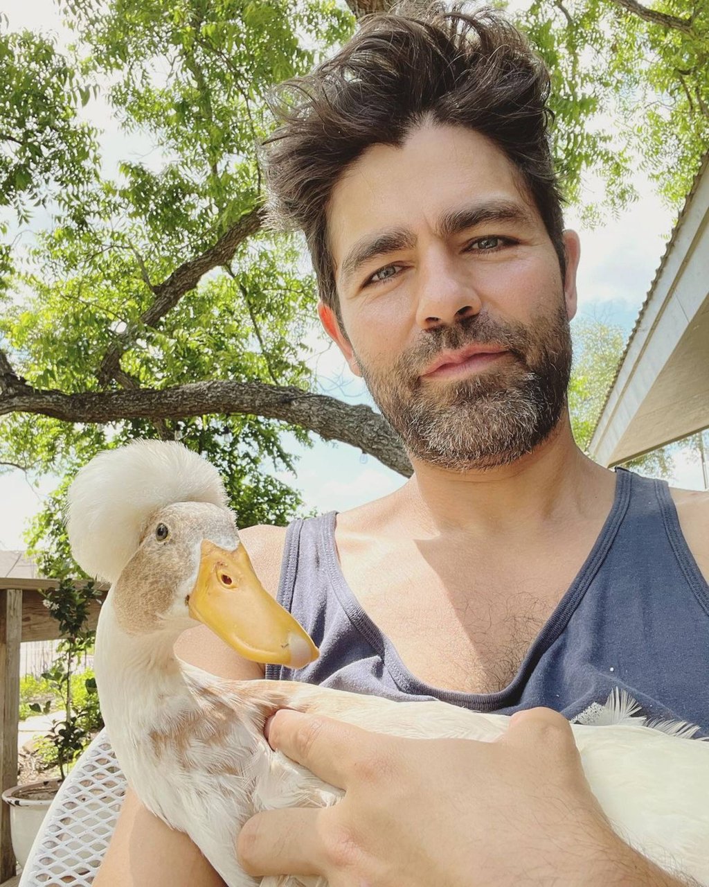Adrian Grenier has moved away from acting to focus on eco-friendly work. Photo: @adriangrenier, @earthspeed/Instagram Adrian Grenier has moved away from acting to focus on eco-friendly work. Photo: @adriangrenier, @earthspeed/Instagram