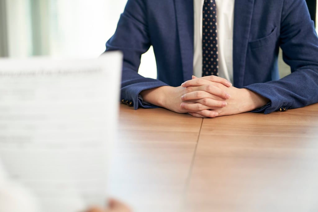 The company who posted the advertisement also listed “afternoon tea” and “late-night snacks” as job benefits. Photo: Shutterstock The company who posted the advertisement also listed “afternoon tea” and “late-night snacks” as job benefits. Photo: Shutterstock