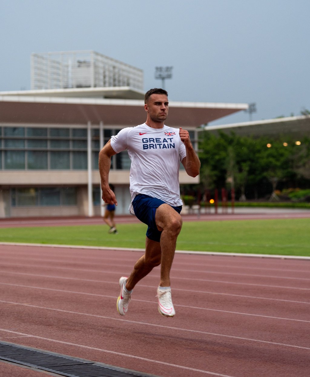 Toby Harries said he ‘would be England level now’ had he stuck to rugby. Photo: British Athletics