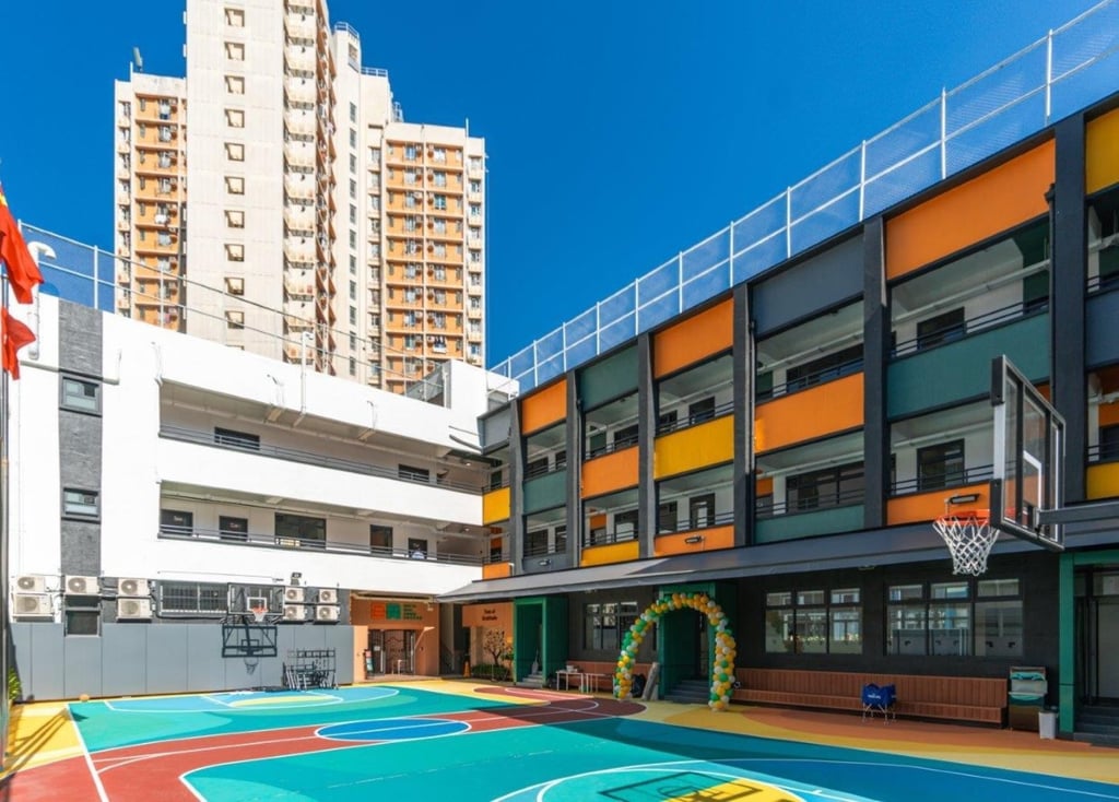 Saint Too Bloom Academy secondary school opened last August in Sham Shui Po, Kowloon, close to Bloom KKCA Academy primary school. Saint Too Bloom Academy secondary school opened last August in Sham Shui Po, Kowloon, close to Bloom KKCA Academy primary school.