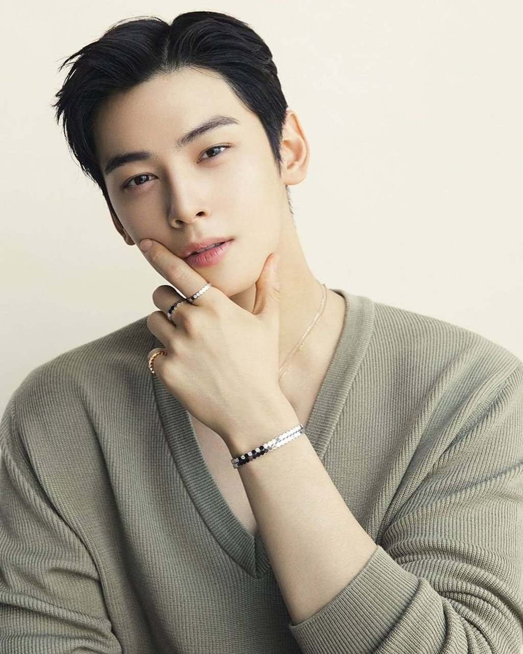 Korean singer and actor Cha Eun-woo (above) has already collaborated with IU on a photoshoot. Korean singer and actor Cha Eun-woo (above) has already collaborated with IU on a photoshoot.