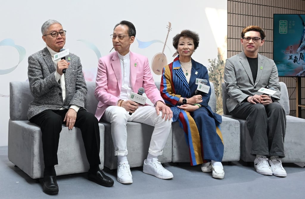Rising Hong Kong star Alan Tam Wing-lun (far right) and Cantonese opera icons Lee Lung (third right) and Wan Fai-yin (second right) discuss their forthcoming performances in two Chinese Culture Festival shows alongside director and veteran performer Yuen Siu-fai.