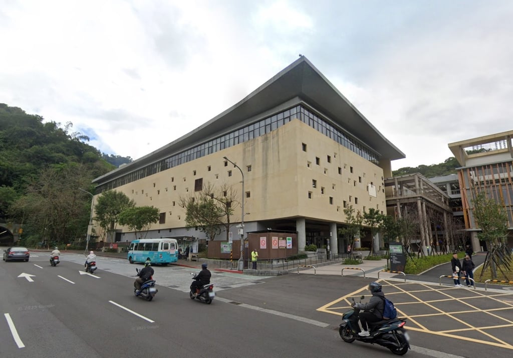 Huang placed her baby’s body in the hospital freezer and had coordinated with a funeral home to collect the remains, but she subsequently went missing. Photo: Google Maps Huang placed her baby’s body in the hospital freezer and had coordinated with a funeral home to collect the remains, but she subsequently went missing. Photo: Google Maps