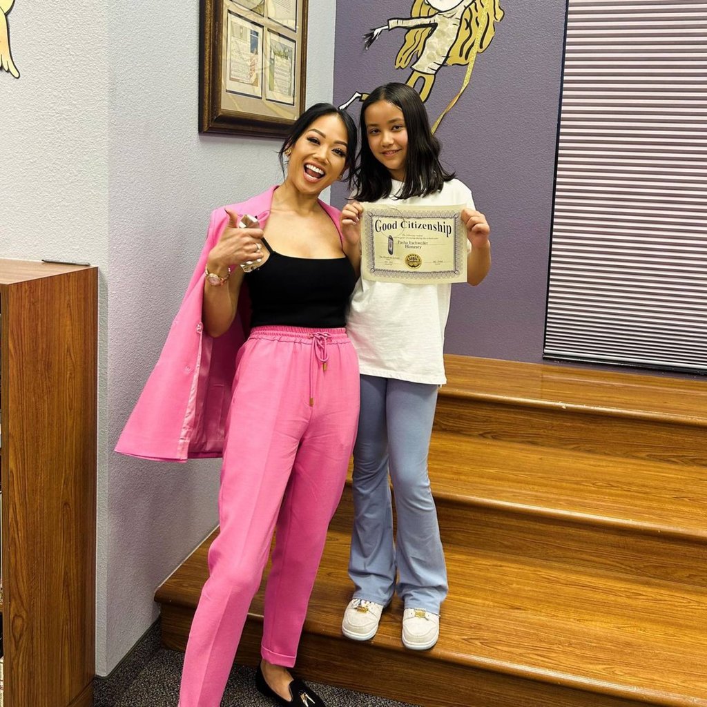 Tina Teigen knows all about being a big sister. Photo: @pasha_speaks/Instagram