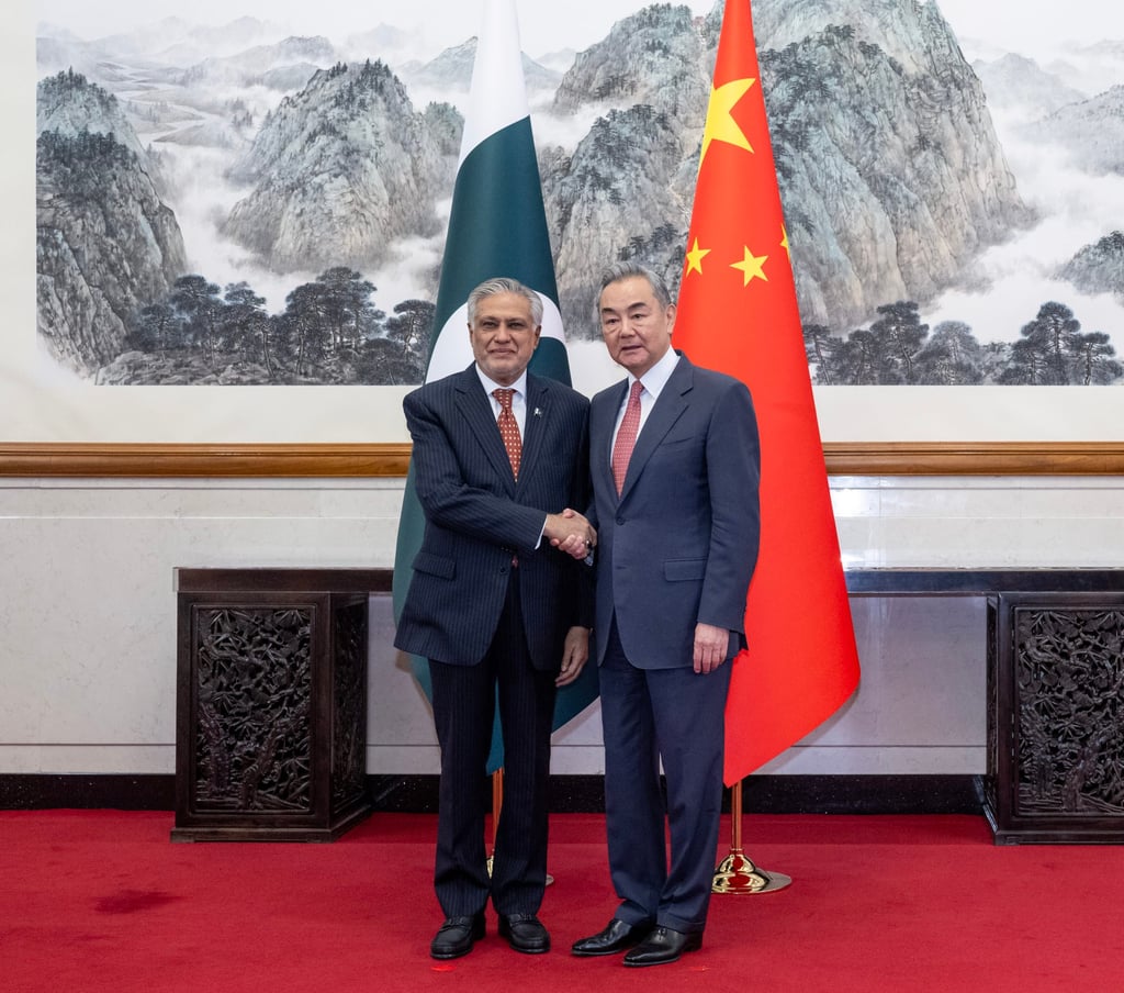 Chinese Foreign Minister Wang Yi (right) held talks with Pakistani Foreign Minister Ishaq Dar in Beijing on Tuesday. Photo: Xinhua Chinese Foreign Minister Wang Yi (right) held talks with Pakistani Foreign Minister Ishaq Dar in Beijing on Tuesday. Photo: Xinhua