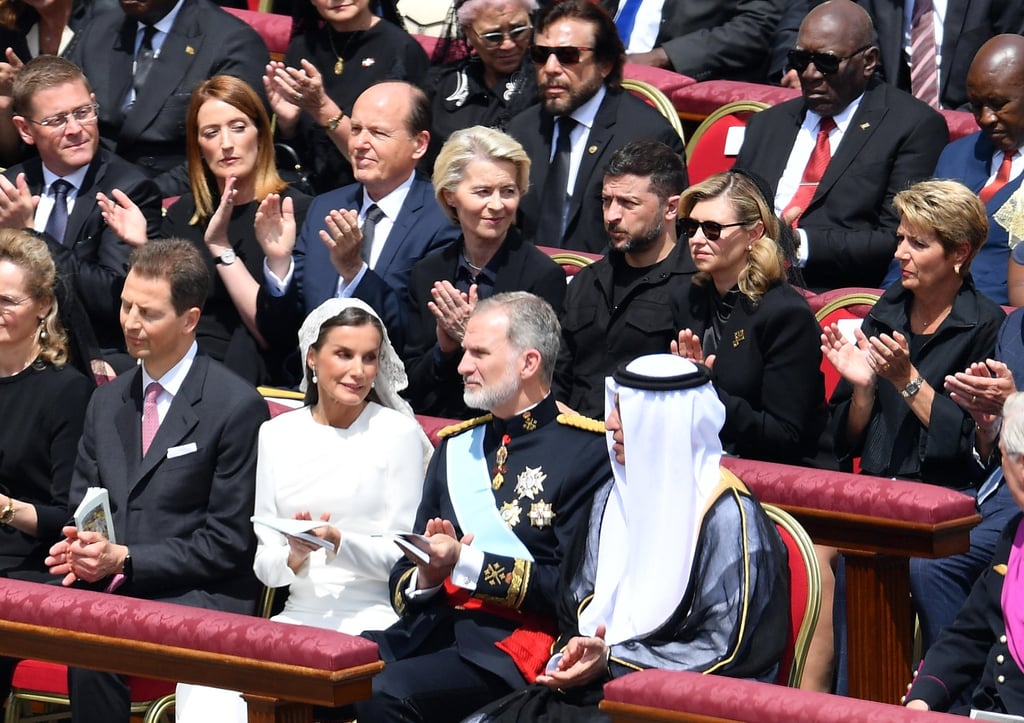 Ukrainian President Volodymyr Zelensky (centre) receives applause from attendees as Pope Leo XIV mentions the situation in Ukraine during his inaugural mass in Vatican City on May 18. Photo: EPA-EFE Ukrainian President Volodymyr Zelensky (centre) receives applause from attendees as Pope Leo XIV mentions the situation in Ukraine during his inaugural mass in Vatican City on May 18. Photo: EPA-EFE