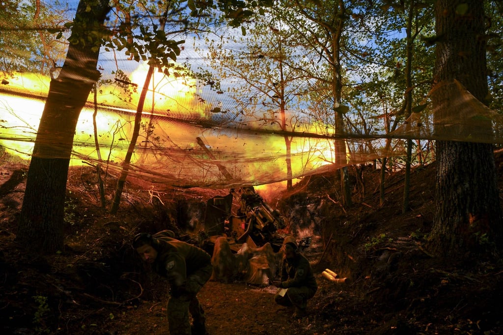 Ukrainian forces fire towards Russian army positions. Photo: 127th Separate Brigade of the Territorial Defence of Ukraine via EPA-EFE Ukrainian forces fire towards Russian army positions. Photo: 127th Separate Brigade of the Territorial Defence of Ukraine via EPA-EFE