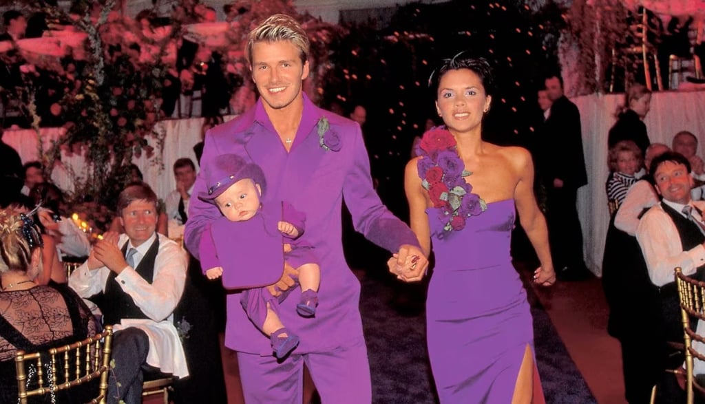 Sons Brooklyn, Victoria et David Beckham le jour de leur mariage en 1999; Photo: Netflix / Beckhams Sons Brooklyn, Victoria et David Beckham le jour de leur mariage en 1999; Photo: Netflix / Beckhams