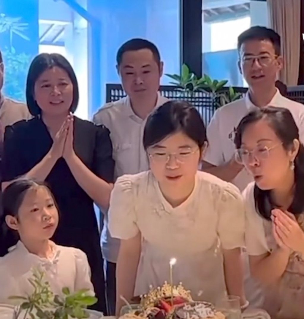 Now grown up, Niuniu, front and centre, celebrates her 16th birthday in style. Photo: The Paper Now grown up, Niuniu, front and centre, celebrates her 16th birthday in style. Photo: The Paper