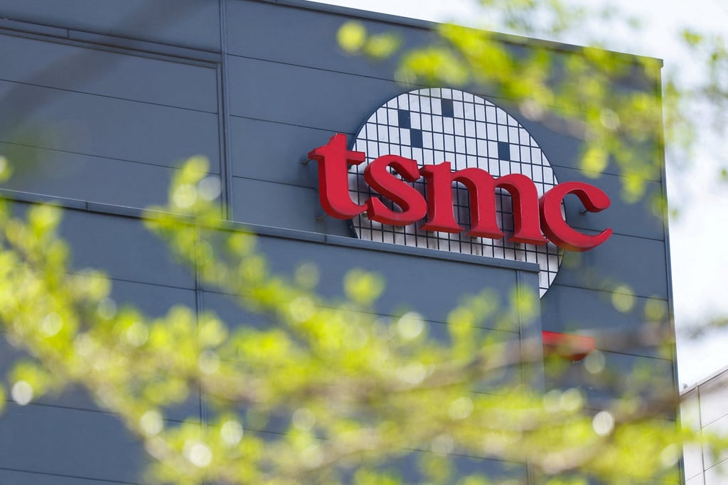 The TSMC logo is displayed on a building in Hsinchu, Taiwan April 15, 2025. Photo: Reuters