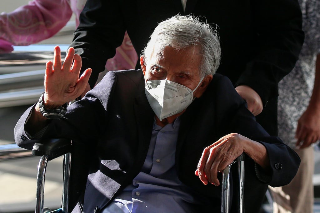 Former Malaysian finance minister Daim Zainuddin arrives at court in Kuala Lumpur on January 29, 2024, to face charges of failing to declare assets under the MACC Act. Photo: EPA-EFE Former Malaysian finance minister Daim Zainuddin arrives at court in Kuala Lumpur on January 29, 2024, to face charges of failing to declare assets under the MACC Act. Photo: EPA-EFE
