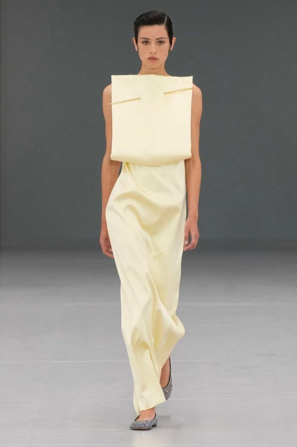 A look from Jonathan Anderson’s spring/summer 2024 collection for Loewe. Photo: @polanglada/Instagram