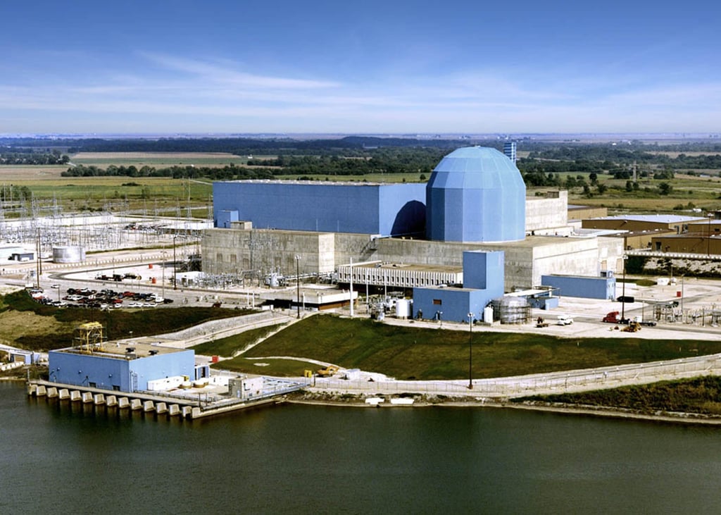 Constellation Energy a accepté de vendre de l'électricité d'une centrale nucléaire à Clinton, Illinois à MetaplaTform. Photo: Handout / TNS Constellation Energy a accepté de vendre de l'électricité d'une centrale nucléaire à Clinton, Illinois à MetaplaTform. Photo: Handout / TNS