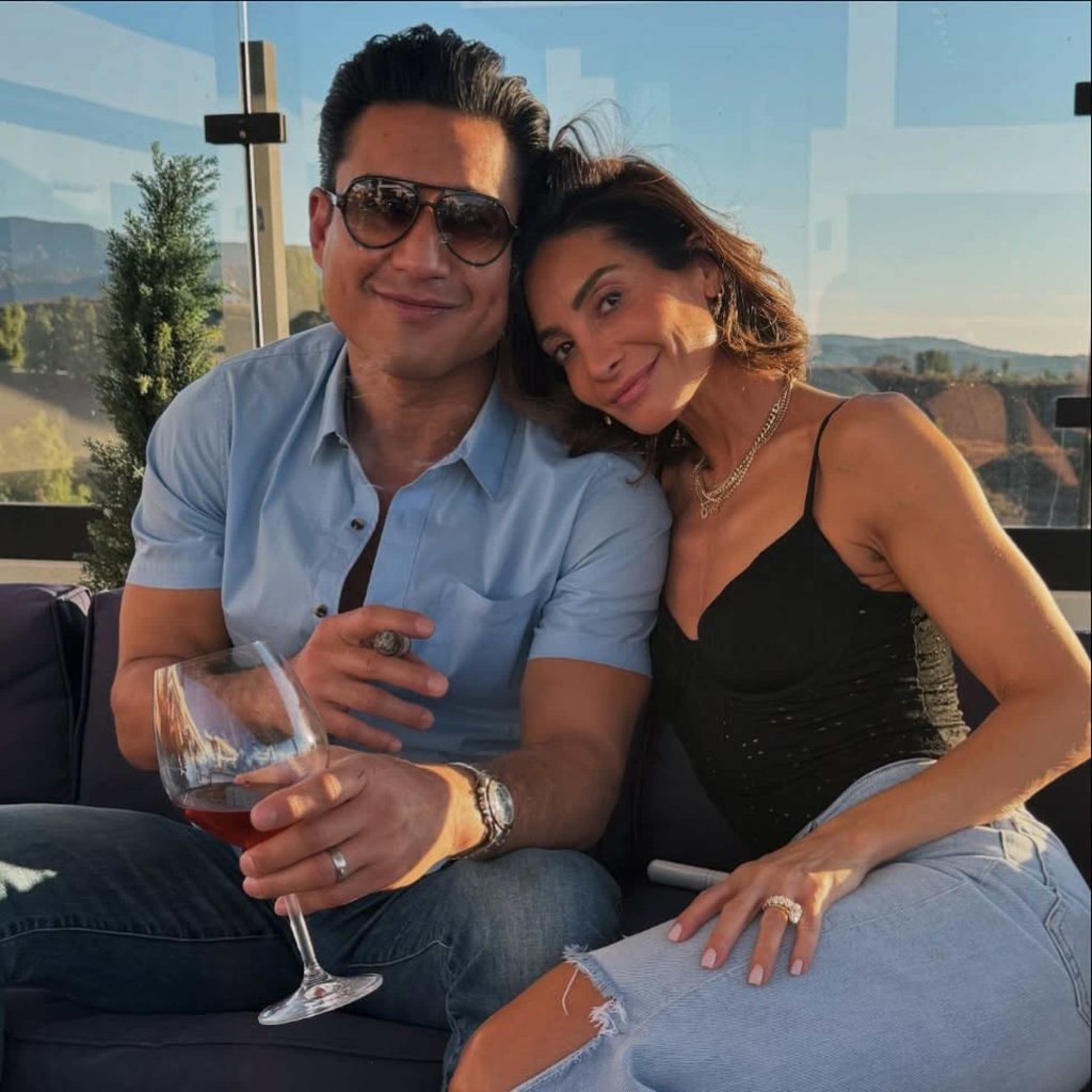 Courtney and Mario Lopez met while he was doing his first Broadway show. Photo: @courtneym_lopez/Instagram