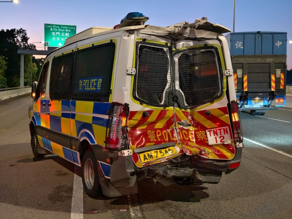 The damaged police vehicle. Photo: Handout The damaged police vehicle. Photo: Handout