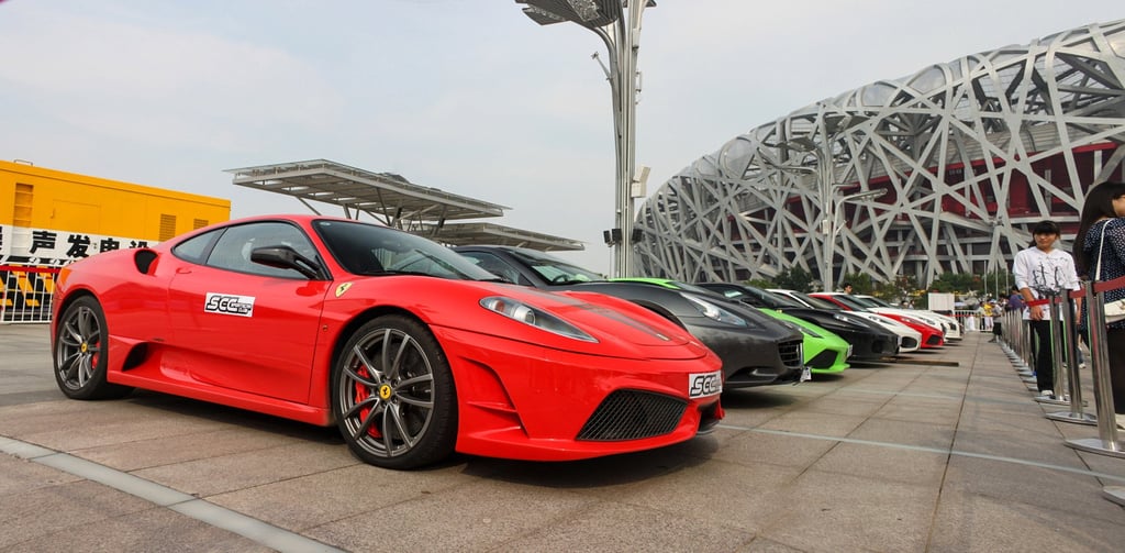These young men are typically wealthy university students who use their families’ luxury vehicles during their leisure time to provide rides to women. Photo: Shutterstock These young men are typically wealthy university students who use their families’ luxury vehicles during their leisure time to provide rides to women. Photo: Shutterstock