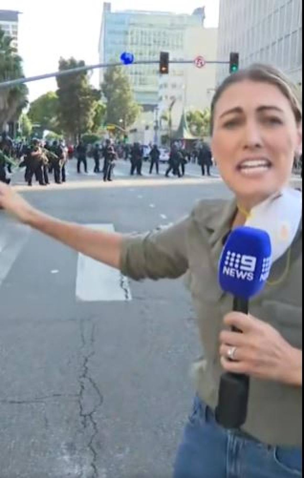 Australian journalist Lauren Tomasi was hit by a rubber bullet while covering the Los Angeles protests last week. Photo: X/9NewsAUS Australian journalist Lauren Tomasi was hit by a rubber bullet while covering the Los Angeles protests last week. Photo: X/9NewsAUS