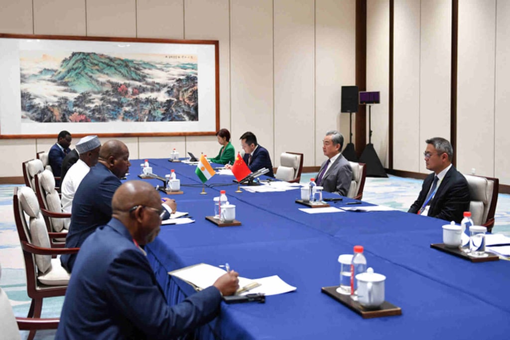 Wang and Sangaré met on the sidelines of a conference of African ministers. Photo: Ministry of Foreign Affairs Wang and Sangaré met on the sidelines of a conference of African ministers. Photo: Ministry of Foreign Affairs