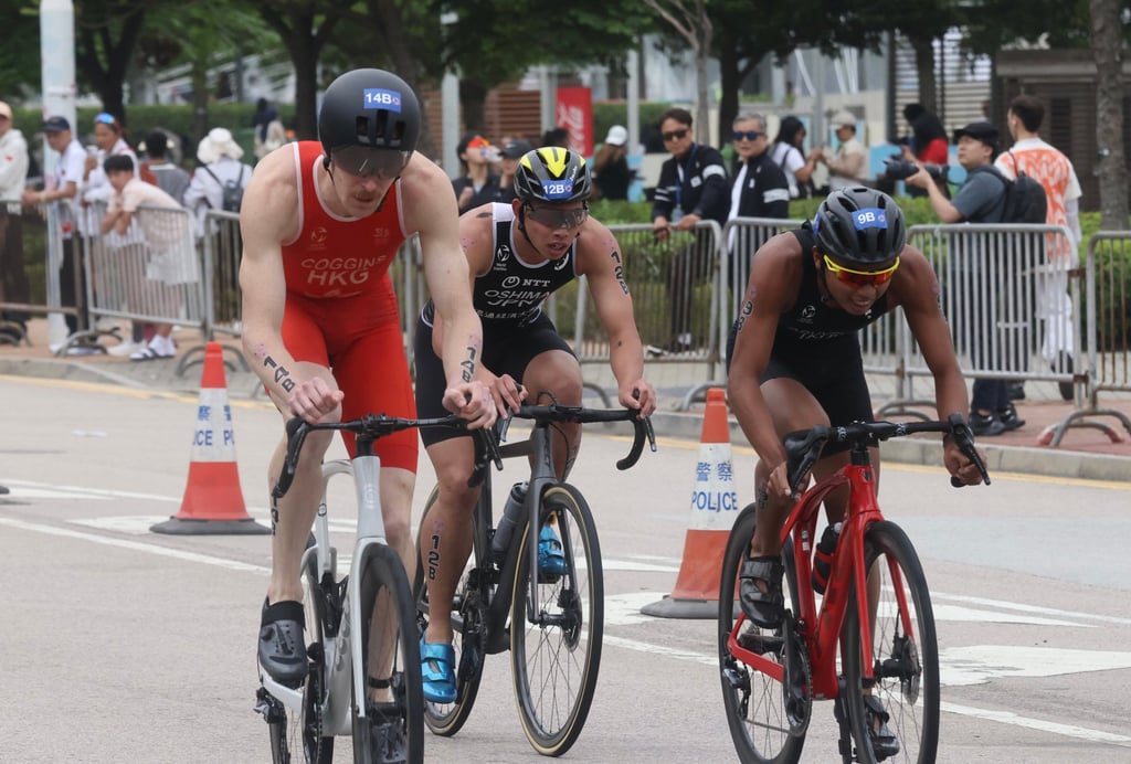 Oscar Coggins (left) is focusing on the National Championships. Photo: Jonathan Wong