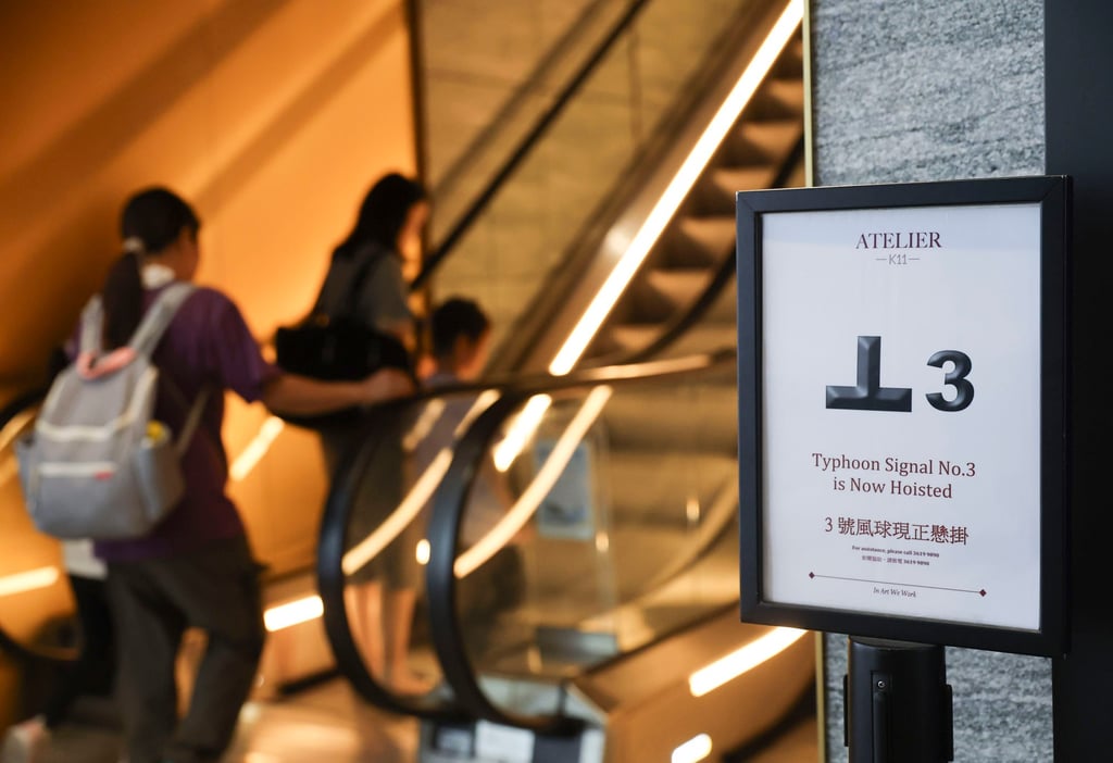 The Hong Kong Observatory says the No 3 typhoon signal will remain in force until at least Sunday noon. Photo: Edmond So The Hong Kong Observatory says the No 3 typhoon signal will remain in force until at least Sunday noon. Photo: Edmond So