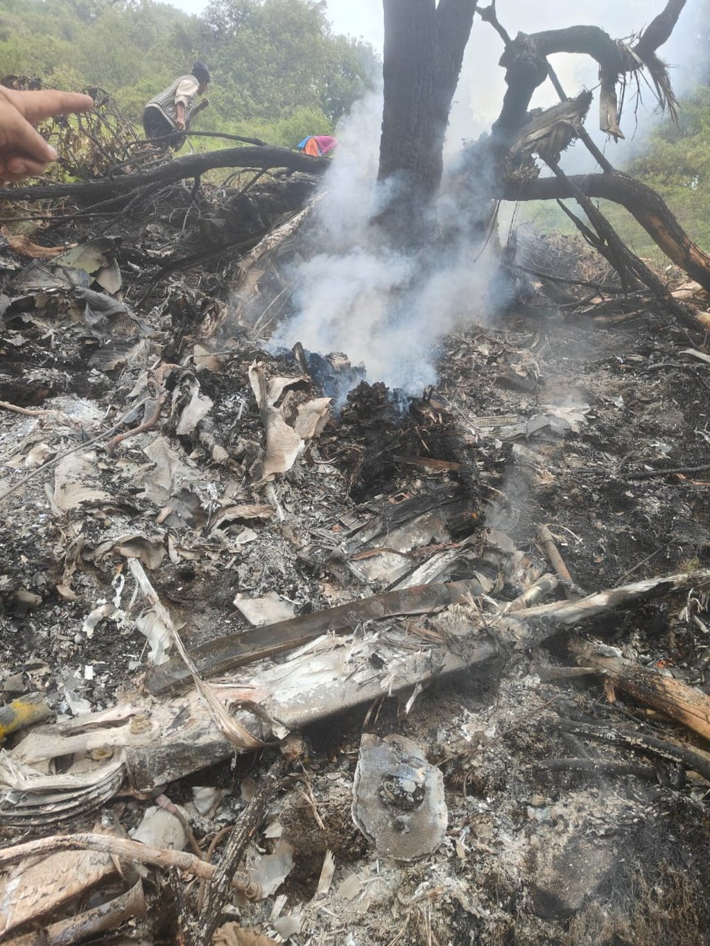 Smoke billows at the site of a chopper crash in the Gaurikund area of the northern Indian state of Uttarakhand, India, on Sunday. Photo: Reuters Smoke billows at the site of a chopper crash in the Gaurikund area of the northern Indian state of Uttarakhand, India, on Sunday. Photo: Reuters