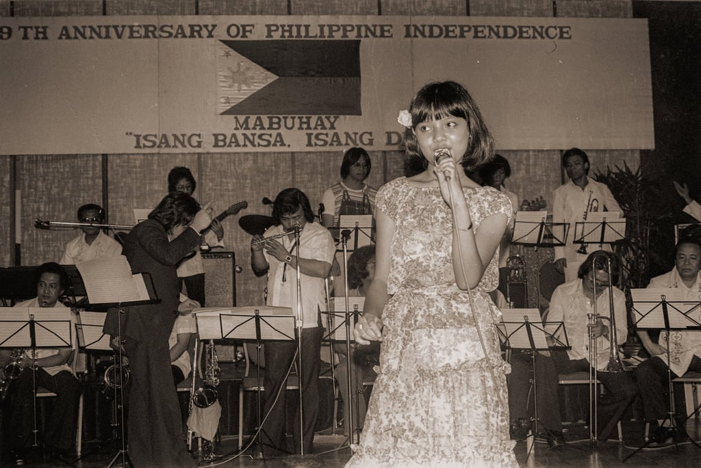Singer Rowena Cortes performing at a celebration for the Philippines’ National Day in 1977. Photo: SCMP Archives Singer Rowena Cortes performing at a celebration for the Philippines’ National Day in 1977. Photo: SCMP Archives