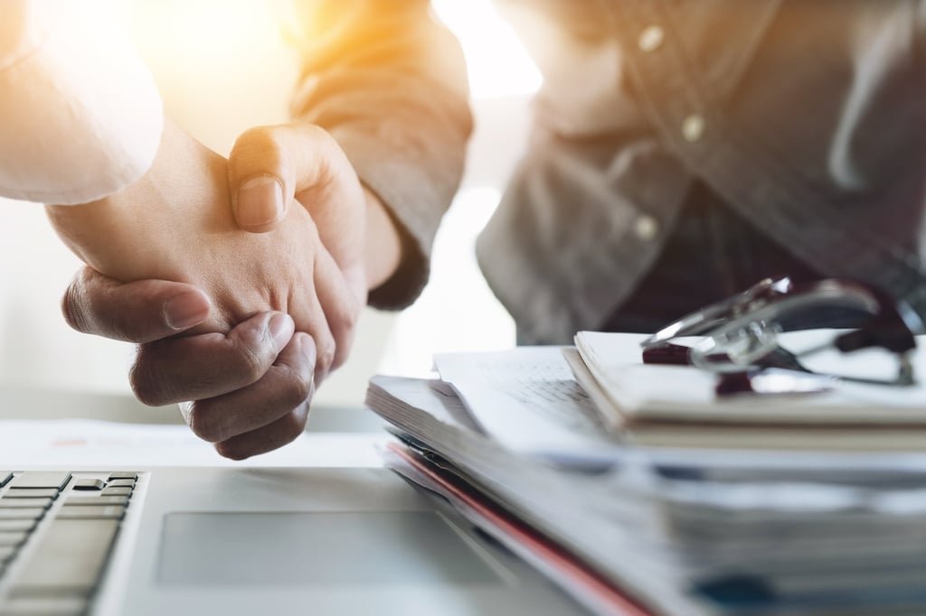 Restructuring professionals expect a rise in distressed merger and acquisition transactions as an alternative to formal insolvency proceeding. Photo: Shutterstock Restructuring professionals expect a rise in distressed merger and acquisition transactions as an alternative to formal insolvency proceeding. Photo: Shutterstock