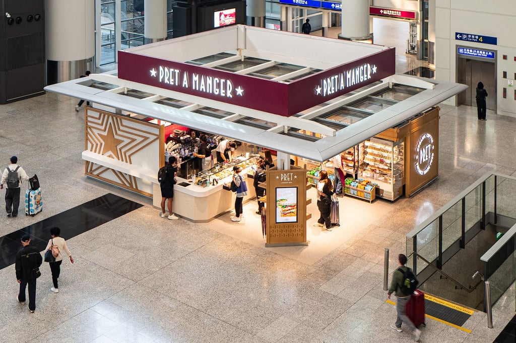 Pret A Manger serves fresh, on-the-go meals for travellers passing through Hong Kong International Airport.