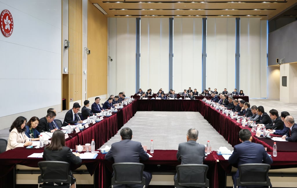 Xia Baolong meets the city’s tycoons and other business leaders at government headquarters. Photo: Handout Xia Baolong meets the city’s tycoons and other business leaders at government headquarters. Photo: Handout