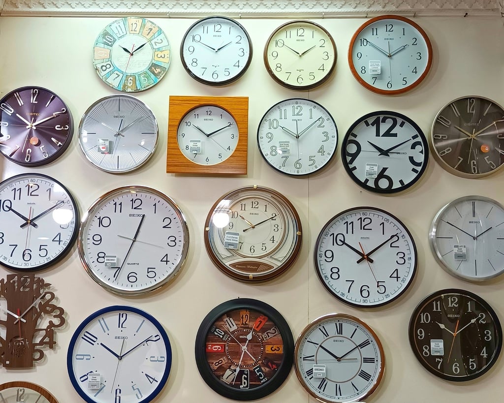 Giving timepieces as gifts is a no-no in Chinese culture. Photo: Shutterstock Giving timepieces as gifts is a no-no in Chinese culture. Photo: Shutterstock