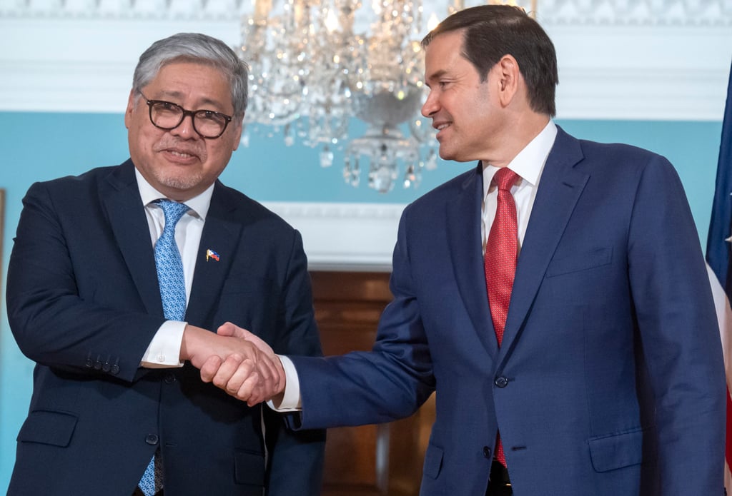 US Secretary of State Marco Rubio (right) shakes hands with Philippine Foreign Minister Enrique Manalo at the State Department in Washington on June 9. Photo: AP US Secretary of State Marco Rubio (right) shakes hands with Philippine Foreign Minister Enrique Manalo at the State Department in Washington on June 9. Photo: AP