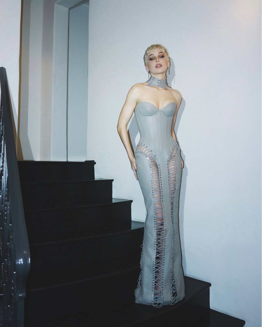 Emma Chamberlain, styled by Jared Ellen in a silver Jean Paul Gaultier by Ludovic de Saint Sernin gown for the Vanity Fair Oscars after-party earlier this year. Photo: @emmachamberlain/Instagram Emma Chamberlain, styled by Jared Ellen in a silver Jean Paul Gaultier by Ludovic de Saint Sernin gown for the Vanity Fair Oscars after-party earlier this year. Photo: @emmachamberlain/Instagram