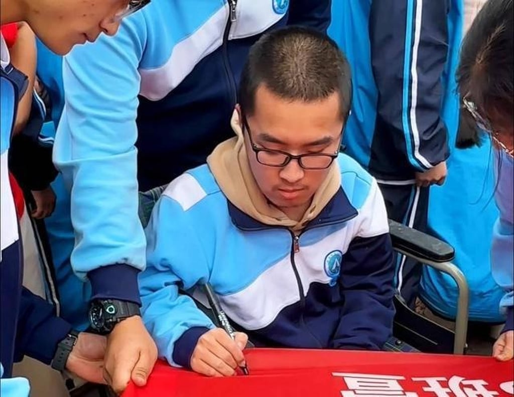 Chuan Zhuyu suffers from a muscular disorder which denies him the use of his legs. Photo: handout Chuan Zhuyu suffers from a muscular disorder which denies him the use of his legs. Photo: handout