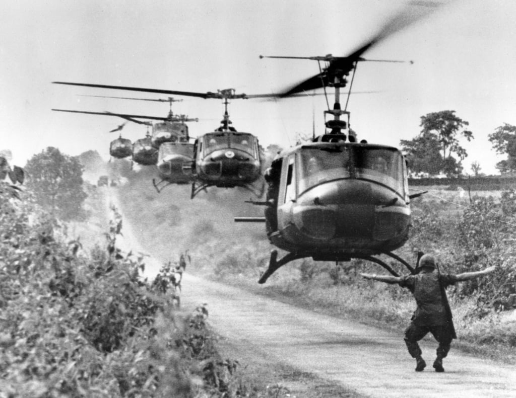 Huey helicopters carrying US troops land near Plei Ho Drong, Vietnam, in August 1965. Photo: AP Huey helicopters carrying US troops land near Plei Ho Drong, Vietnam, in August 1965. Photo: AP