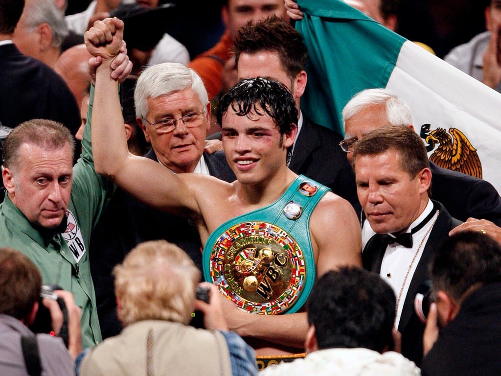 Julio Cesar Chavez Jnr poses with his belt after winning his WBC World Middleweight title boxing match in Los Angeles in June 2011. Photo: AP Julio Cesar Chavez Jnr poses with his belt after winning his WBC World Middleweight title boxing match in Los Angeles in June 2011. Photo: AP