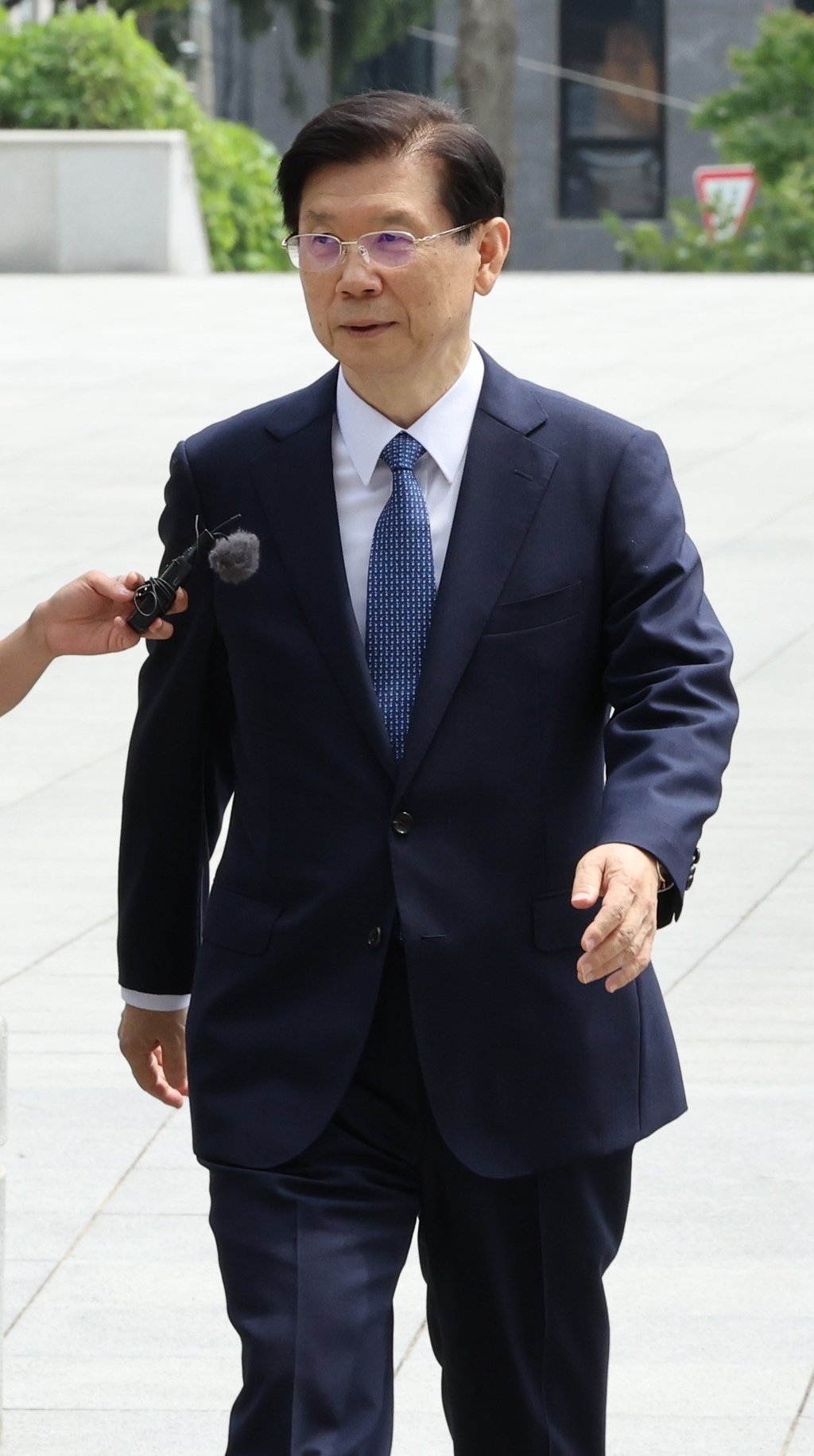 Park Jong-joon, former head of the Presidential Security Service (PSS), appears at the Seoul High Prosecutors' Office to be questioned by a special counsel team over former president Yoon’s insurrection charges in connection with his martial law declaration on Friday. Photo: EPA