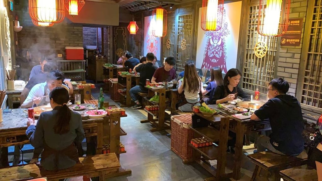 Diners at Chinese hotpot restaurant Xiao Long Kan in Singapore. There are concerns that the city state’s small market may be oversaturated. Photo: Facebook/Xiao Long Kan Hotpot 小龙坎老火锅