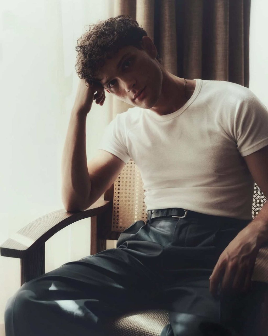 Leo Reich credits his struggles in school as the source of his comedy. Photo: @arabbitsfoot/Instagram