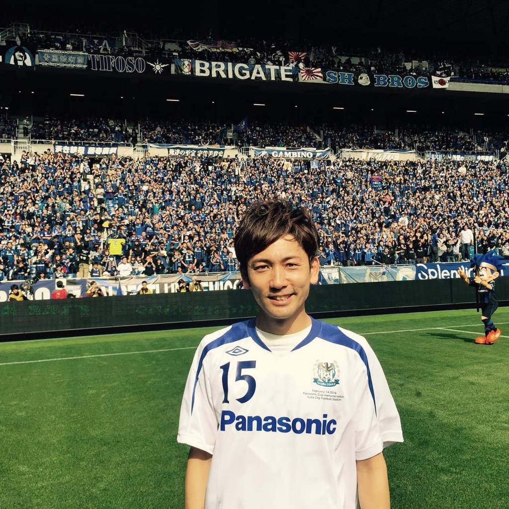 Shinsuke Sakimoto, now CEO and president of Valuence Japan Inc., became a professional footballer straight out of secondary school, but retired at age 22. Photo: @shinsukesakimoto/Instagram